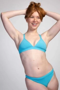 Shara Bikini Top - Hawaii Blue 11 Shara Bikini Top - Hawaii Blue -JOLYN Sales Jolyn 176 6632