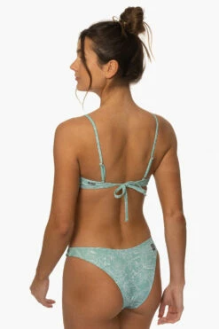 Kelia Bikini Bottom - Del Mar 9 Kelia Bikini Bottom - Del Mar -JOLYN Sales Surf Bottoms Kelia Print DelMar SideBack MiaClark 011623