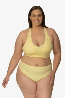 Leandra Bikini Bottom - Pismo 11 Leandra Bikini Bottom - Pismo -JOLYN Sales Surf Bottoms Leandra Solids Pismo Front AdrianaK 011923
