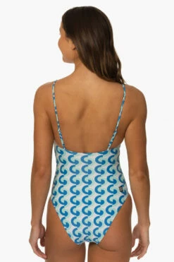 Juana Surf One Piece - Dana Point 14 Juana Surf One Piece - Dana Point -JOLYN Sales Surf Onesies Juana Print Danapoint Back MiaClark 011623