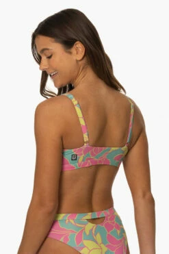 Amelia Bikini Top - Treasure Island 14 Amelia Bikini Top - Treasure Island -JOLYN Sales Surf Tops Amelia Print TreasureIsland SideBack MiaClark 011623
