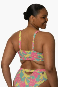 Amelia Bikini Top - Treasure Island -JOLYN Sales Surf Tops Amelia Print TreasureIsland SideBack Zarria 010423