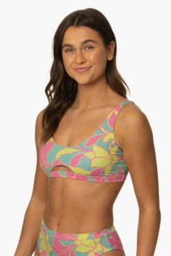 Amelia Bikini Top - Treasure Island 13 Amelia Bikini Top - Treasure Island -JOLYN Sales Surf Tops Amelia Print TreasureIsland SideFront MiaClark 011623