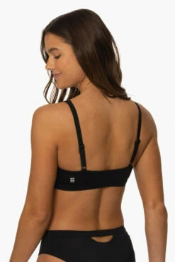 Amelia Bikini Top - Black -JOLYN Sales Surf Tops Amelia Solid Black SideBack MiaClark 011623