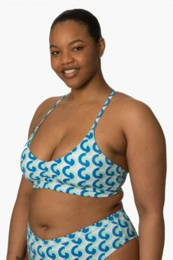 Eliana Bikini Top - Dana Point -JOLYN Sales Surf Tops Eliana Print DanaPoint SideFront Zarria 010423
