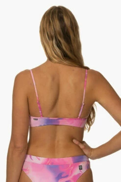Eryn Bikini Top - Radiance 7 Eryn Bikini Top - Radiance -JOLYN Sales Surf Tops Eryn Print Radiance Back KiraAlger 011923