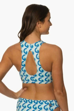 Gwen Bikini Top - Dana Point 13 Gwen Bikini Top - Dana Point -JOLYN Sales Surf Tops Gwen Print DanaPoint SideBack MiaClark 011623