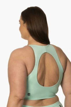 Gwen Bikini Top - Segundo -JOLYN Sales Surf Tops Gwen Solid Segundo BackSide AdrianaK 011923