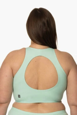 Gwen Bikini Top - Segundo -JOLYN Sales Surf Tops Gwen Solid Segundo Back AdrianaK 011923