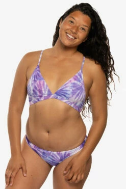 Angela Bikini Bottom - Revolve 15 Angela Bikini Bottom - Revolve -JOLYN Sales Swim Bottoms Angela Print Front Revolve JSD1 Maya 031722