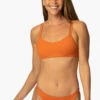 Hossegor Bikini Bottom - Ginger 1 Hossegor Bikini Bottom - Ginger -JOLYN Sales Swim Bottoms Hossegor Solid Ginger Front TiaSurf MiskaSykora 021023