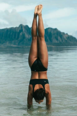 Kianda Bikini Bottom - Black -JOLYN Sales Swim Bottoms Keandra Swim Tops Delilah Solids Black Back Shayla CSGD1