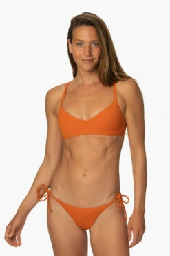 Salina Bikini Bottom - Ginger 14 Salina Bikini Bottom - Ginger -JOLYN Sales Swim Bottoms Salinas Solid Ginger Front TiaSurf MiskaSykora 021023