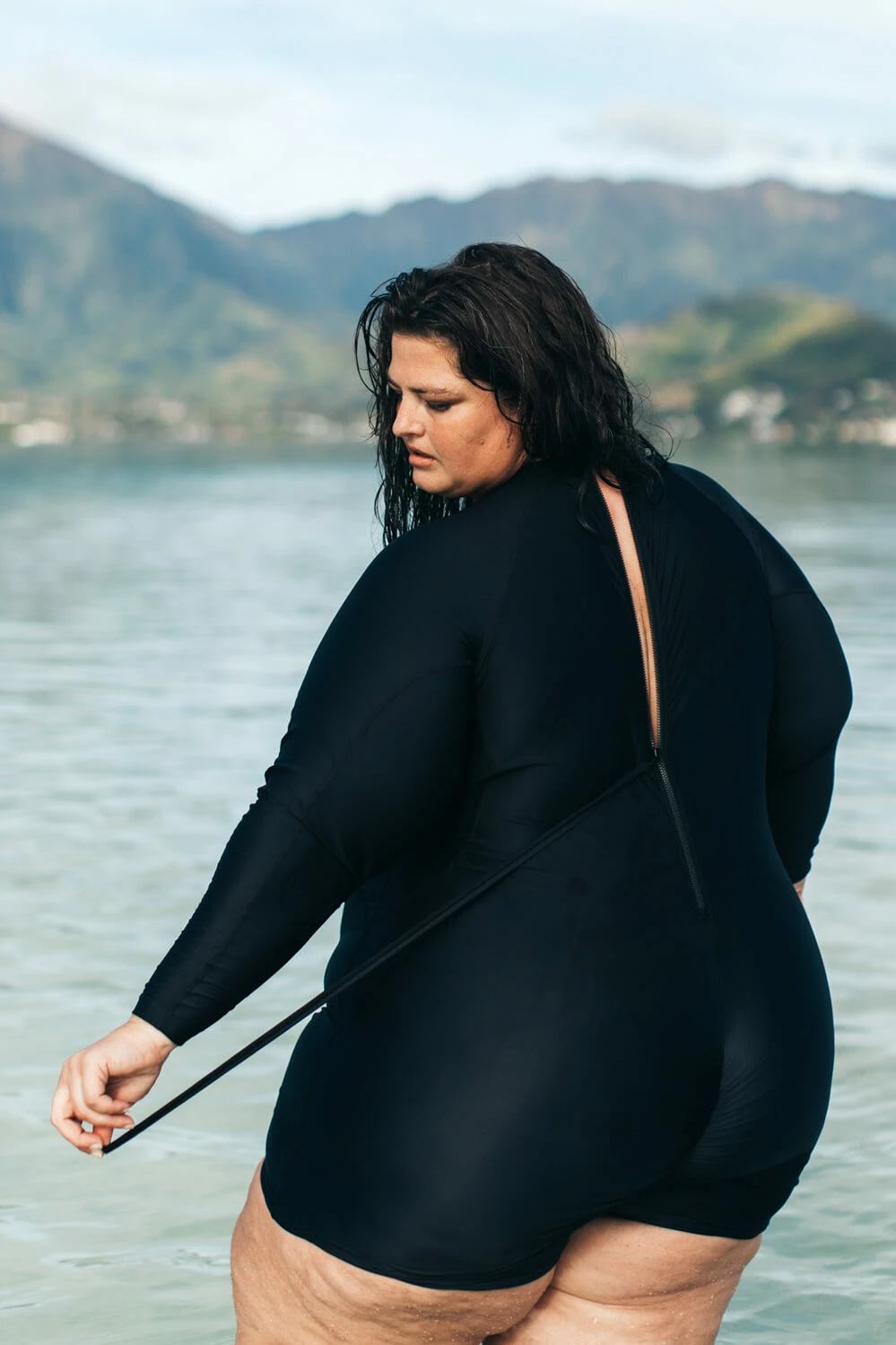 Elizabeth Zip-Up Surf Suit - Black 8 Elizabeth Zip-Up Surf Suit - Black - Image 6