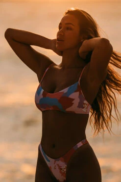 Eryn Bikini Top - Polynesia -JOLYN Sales Swim Tops Eryn Print Side2 Polynesia EKSD2 Eryn Lifestyle