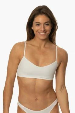 Hikari Bikini Top - White 11 Hikari Bikini Top - White -JOLYN Sales Swim Tops Hikari Solids White Front MichelleMason JSD2.23 030723