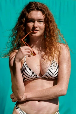 Lily Bikini Top - Pacific -JOLYN Sales Swim Tops Lily Prints Pacific Front Model1 JSD2.23 Lifestyle