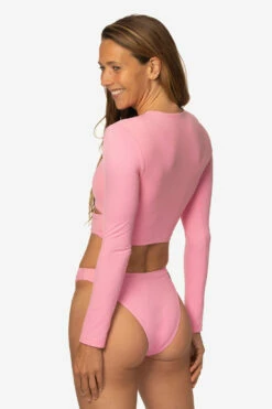 Taranaki Long Sleeved Crop Cut-Out Rashie - Dazzle -JOLYN Sales Swim Tops Taranaki Solid Dazzel Back Side TiaSurf MiskaSykora 021023