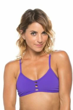 Tomcat Bikini Top - Red 36 Tomcat Bikini Top - Red -JOLYN Sales TOM PURP F